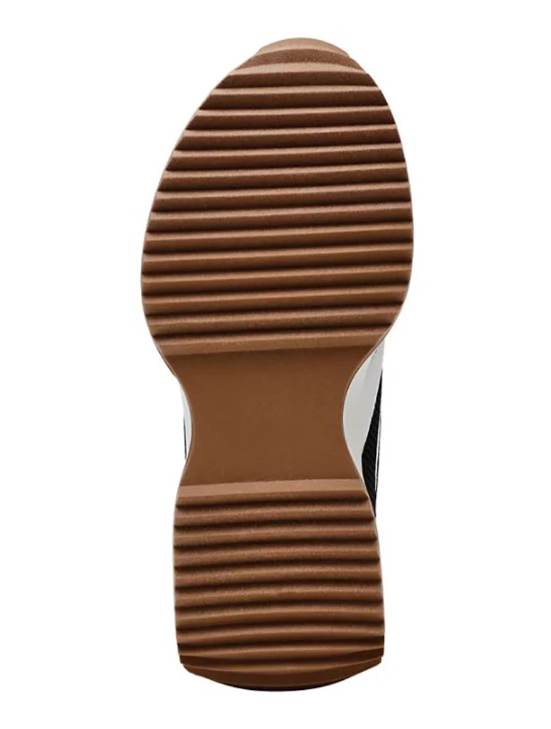 DV Bynx Sneaker - Image 13