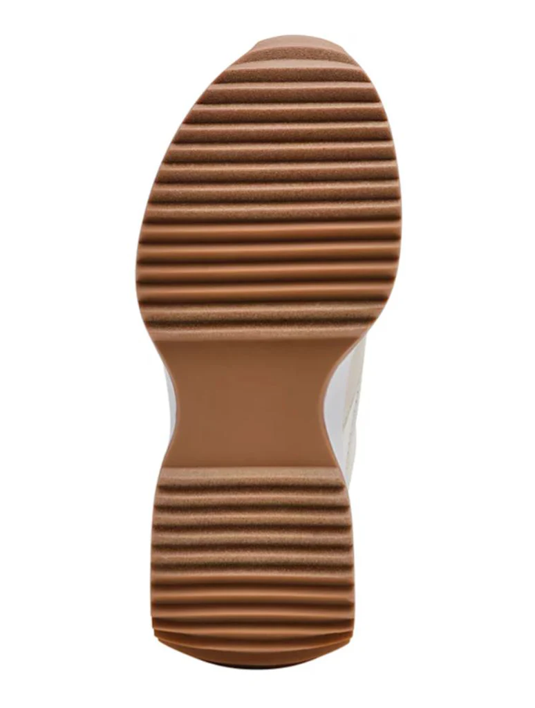 DV Bynx Sneaker - Image 24