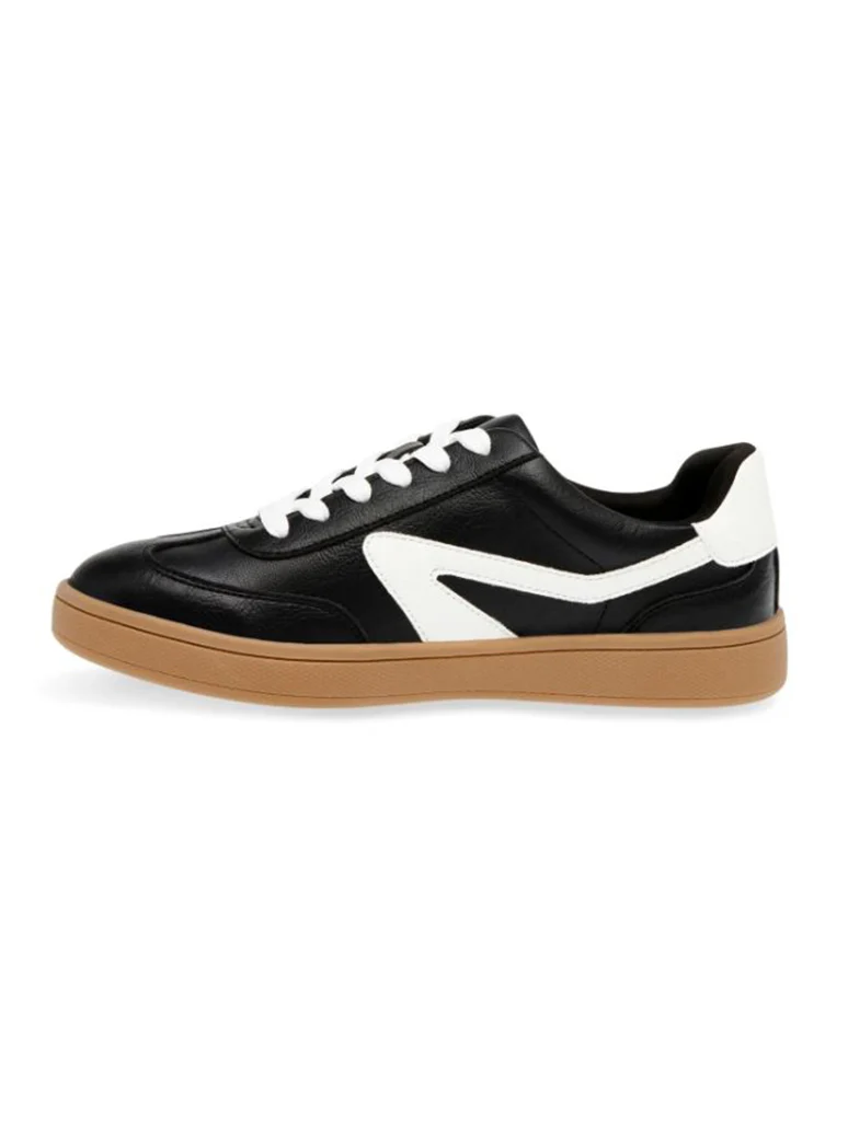 DV Voyage Sneaker - Image 15