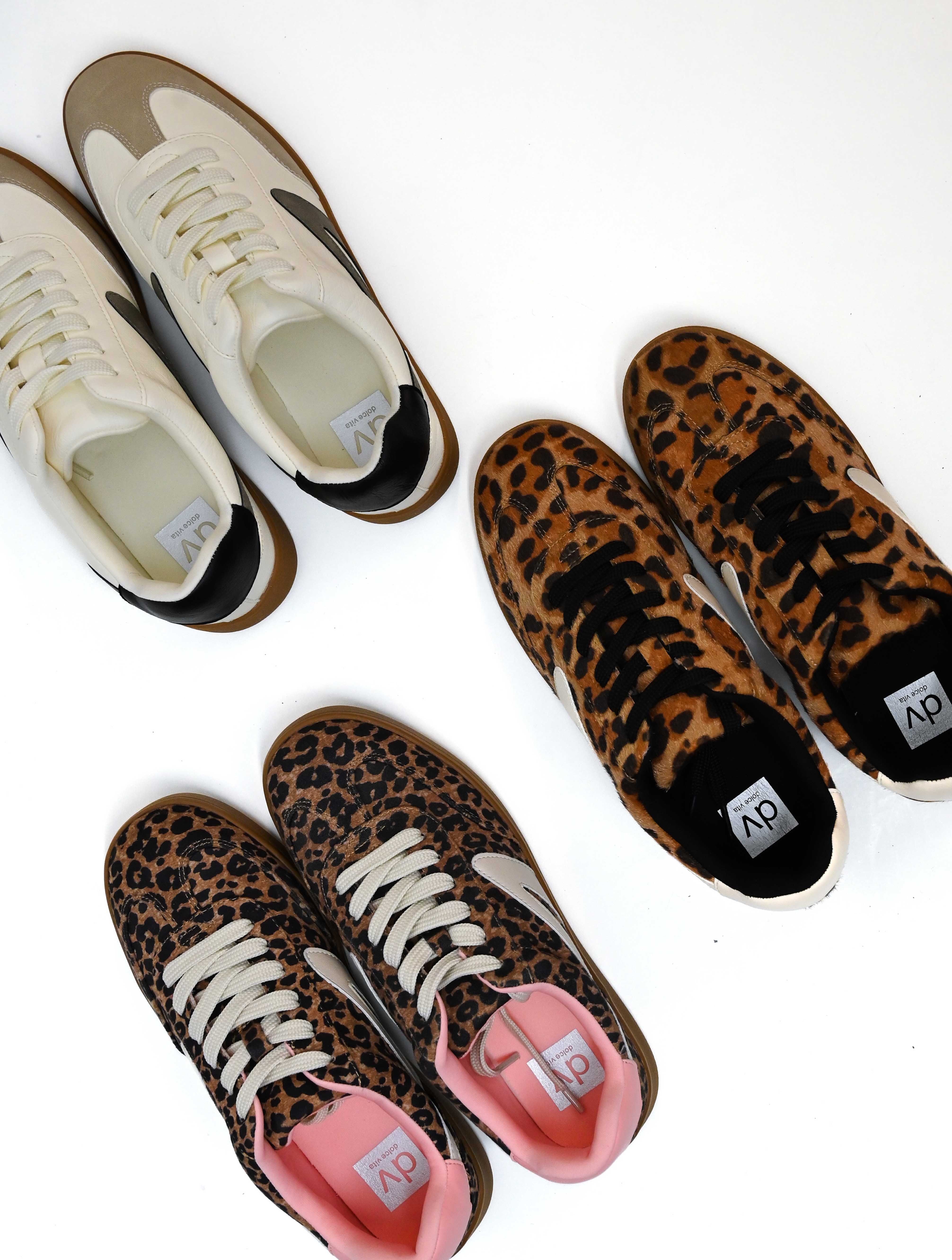 DV Voyage Sneaker - Image 18
