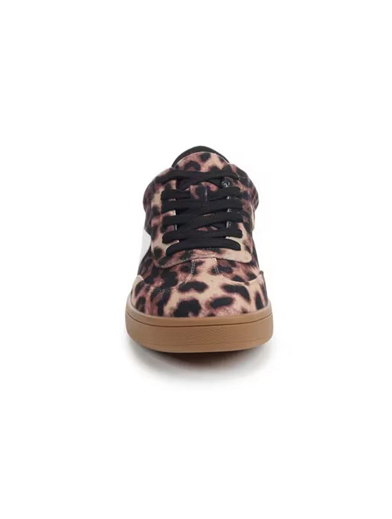 DV Voyage Sneaker - Image 8