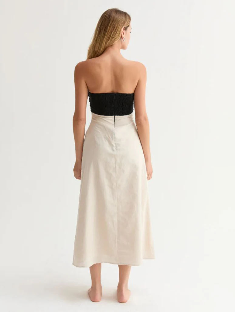 Emery Linen Colorblock Front Twist Strapless Midi Dress - Image 2