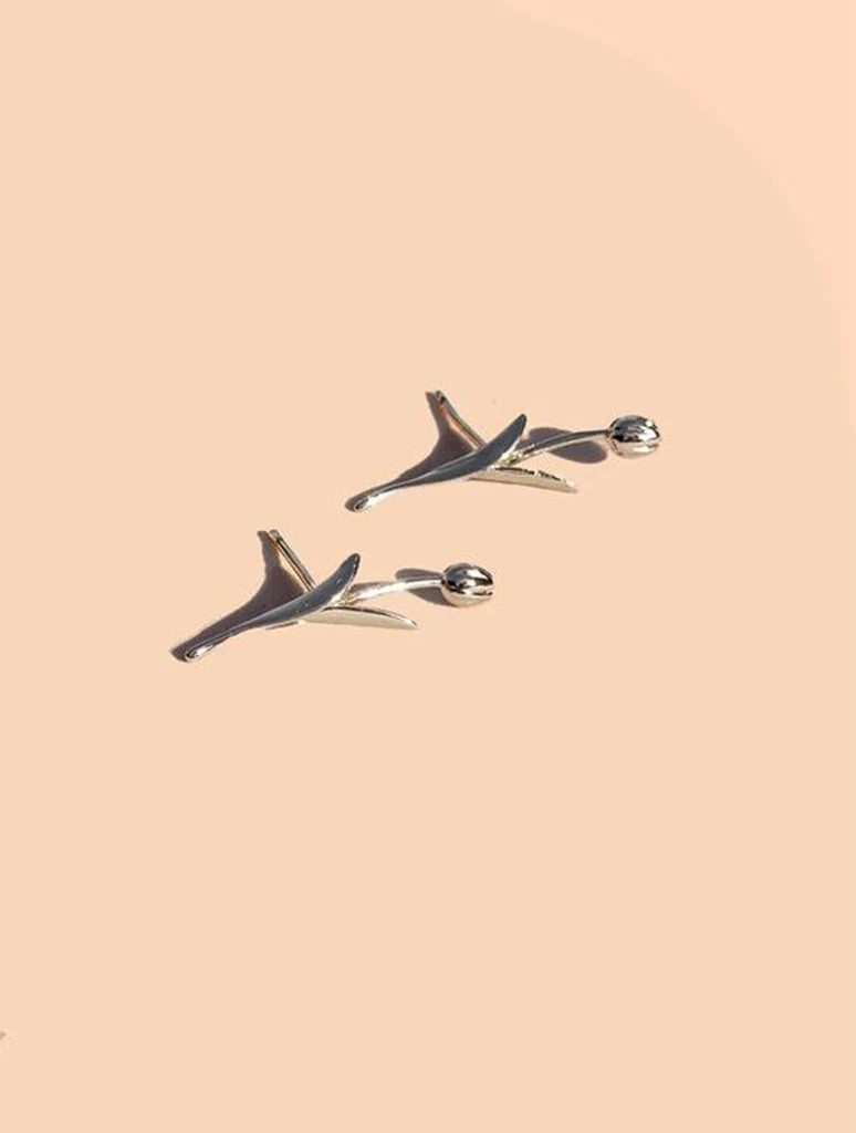 Holland Tulip Fortune Earrings - Image 4