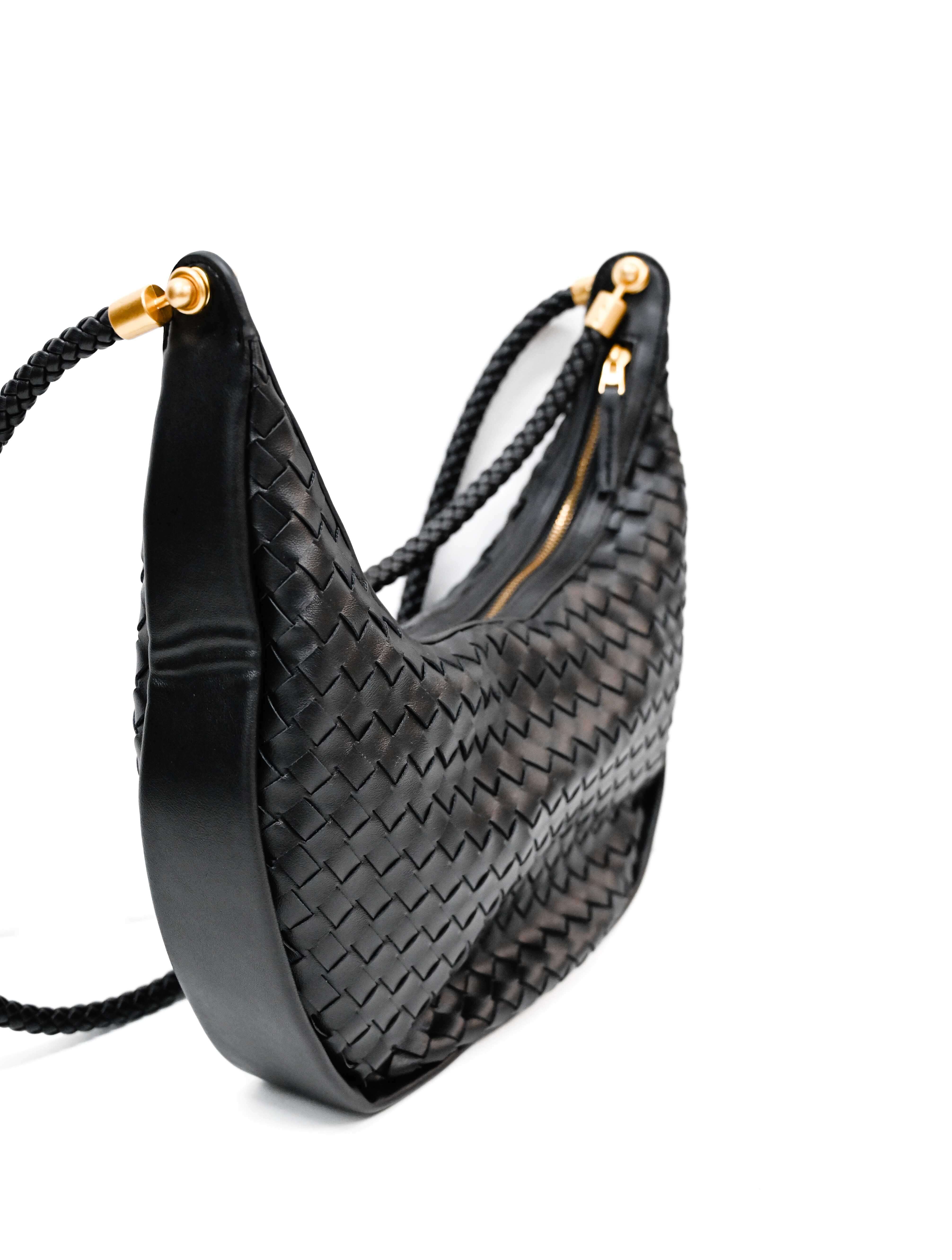 Large Woven Hobo Bag - Image 4