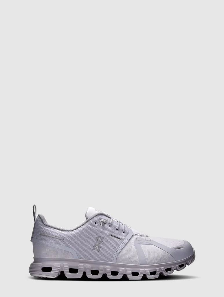 ON Running Cloud 6 Waterproof Sneaker