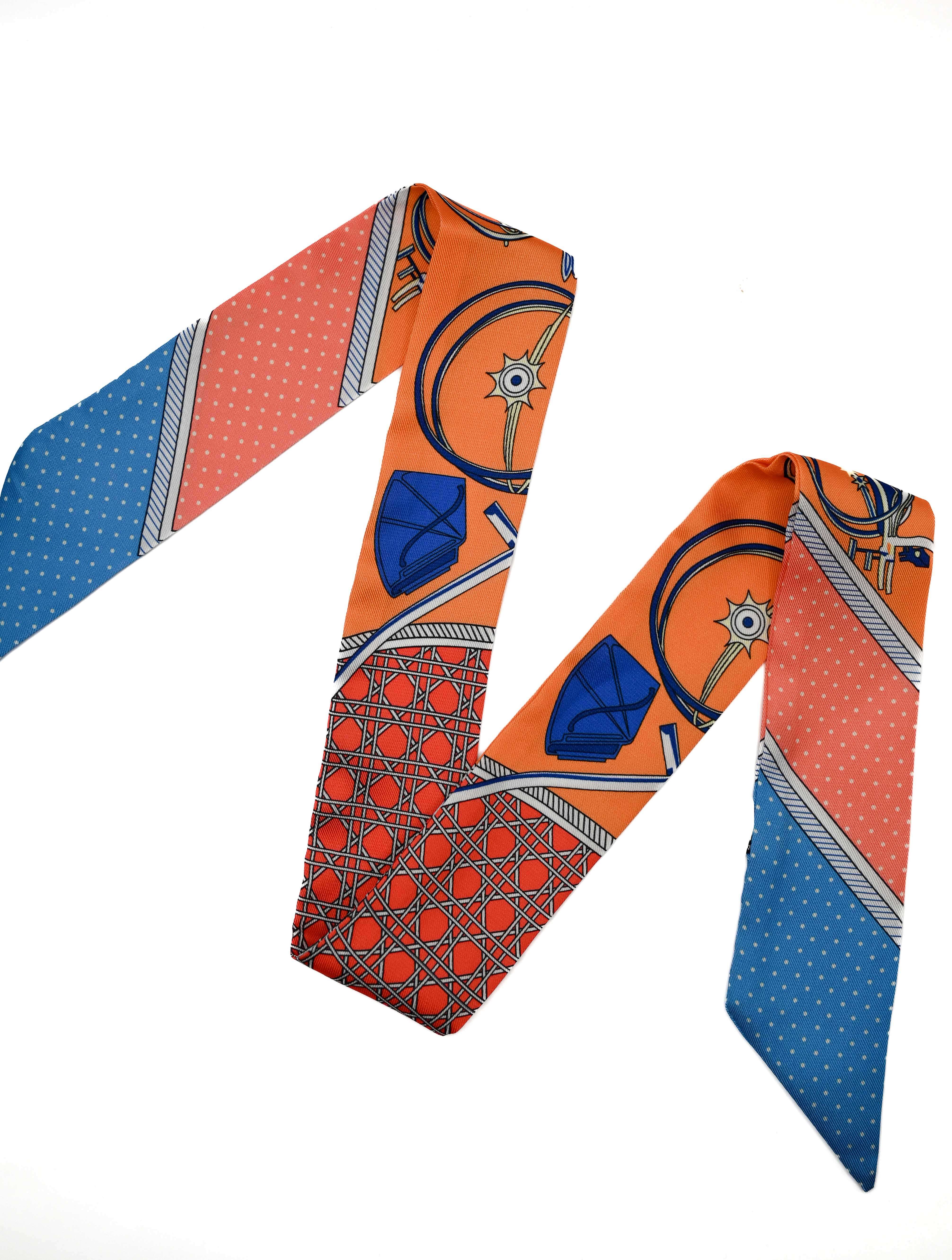 Patterned Lightweight Twilly Scarf - Image 4