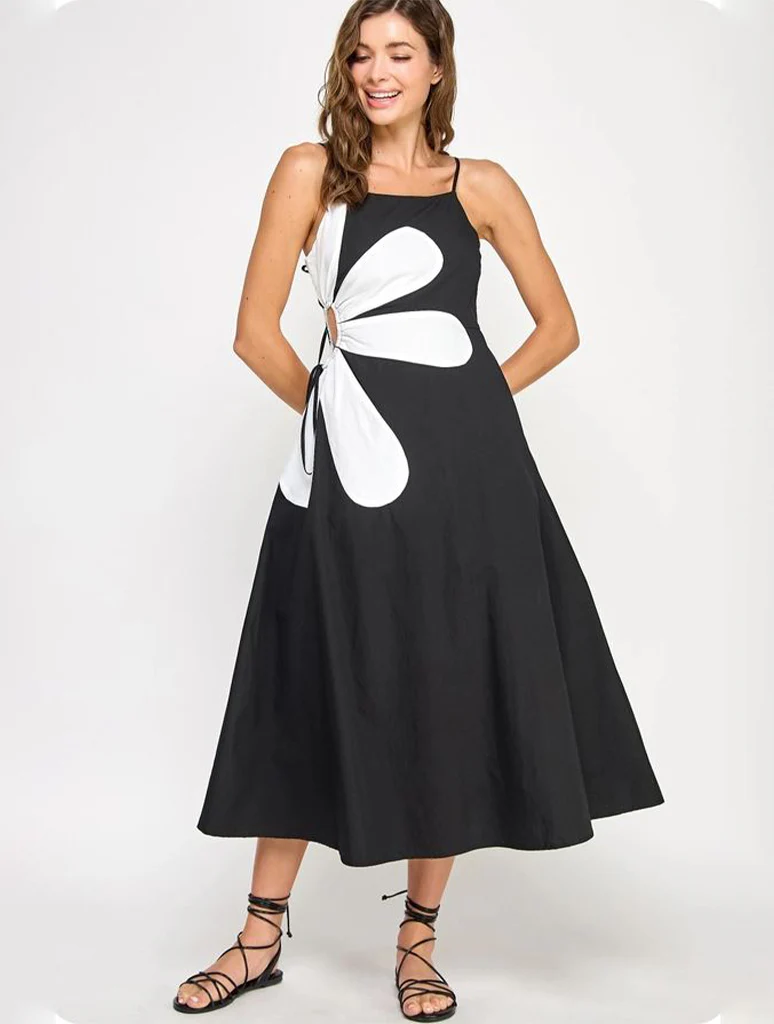 Sleeveless Side Cut-Out Long Dress - Image 4