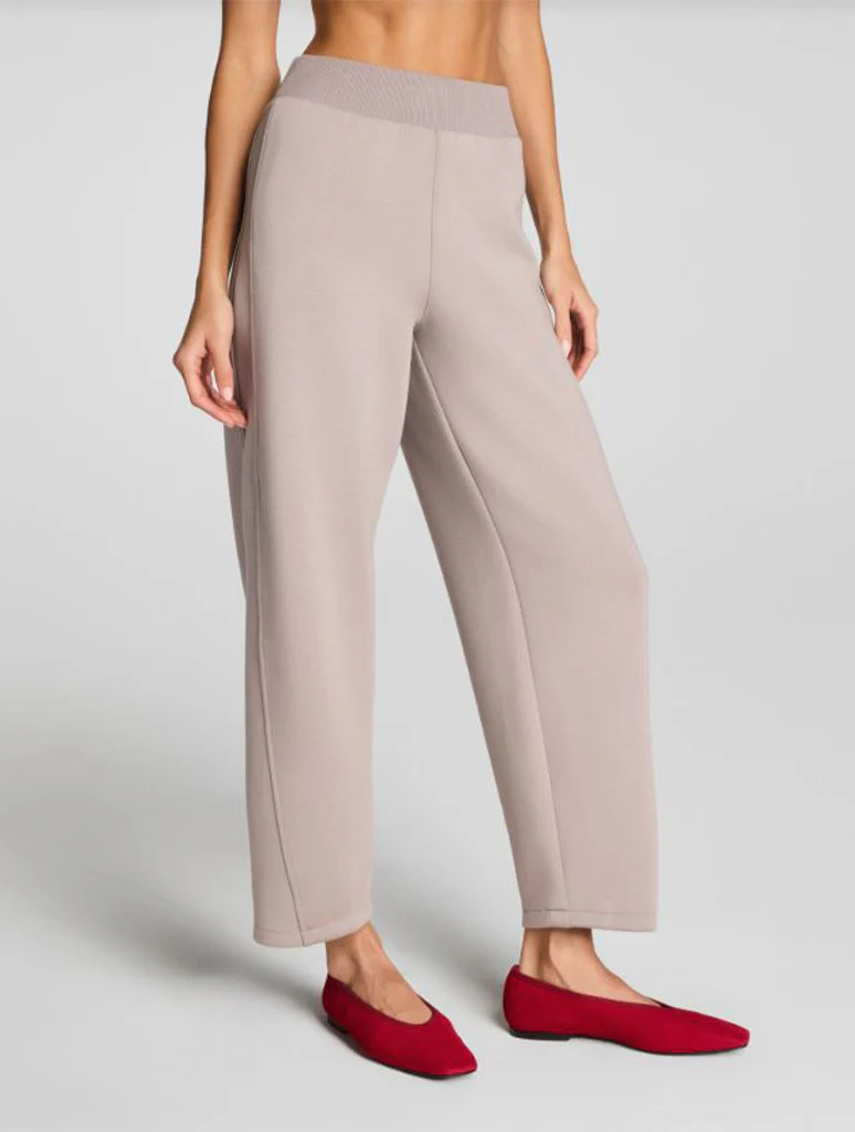 SPANX AirEssentials Luxe Ankle Pant