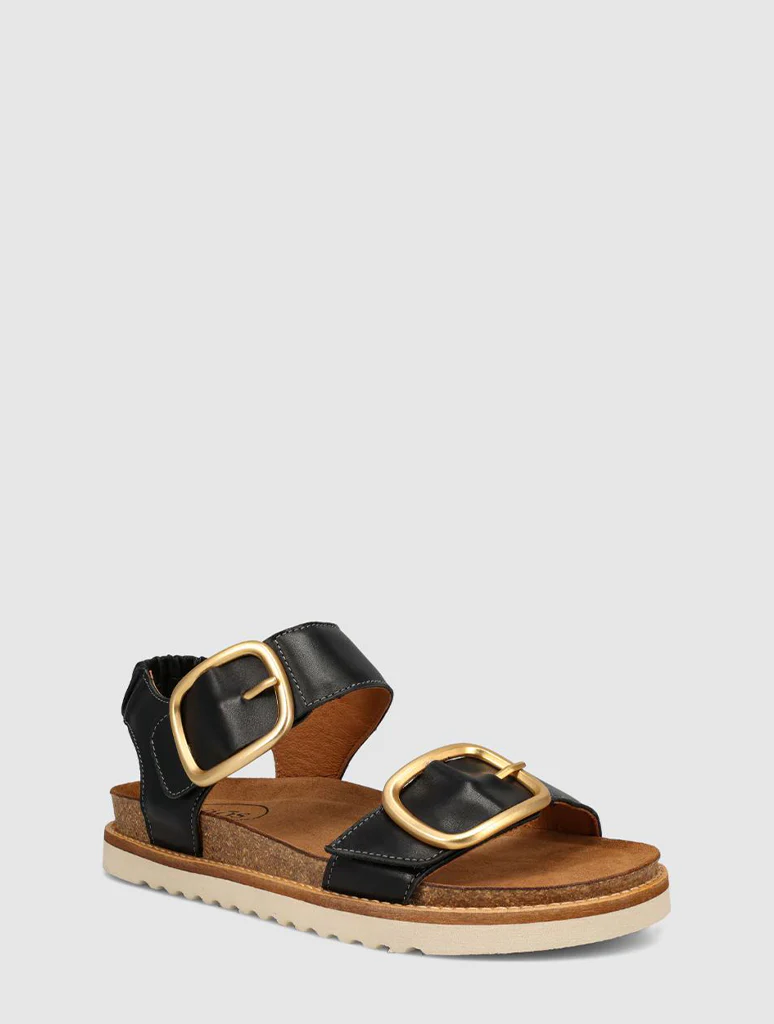Täos On The Double Sandal