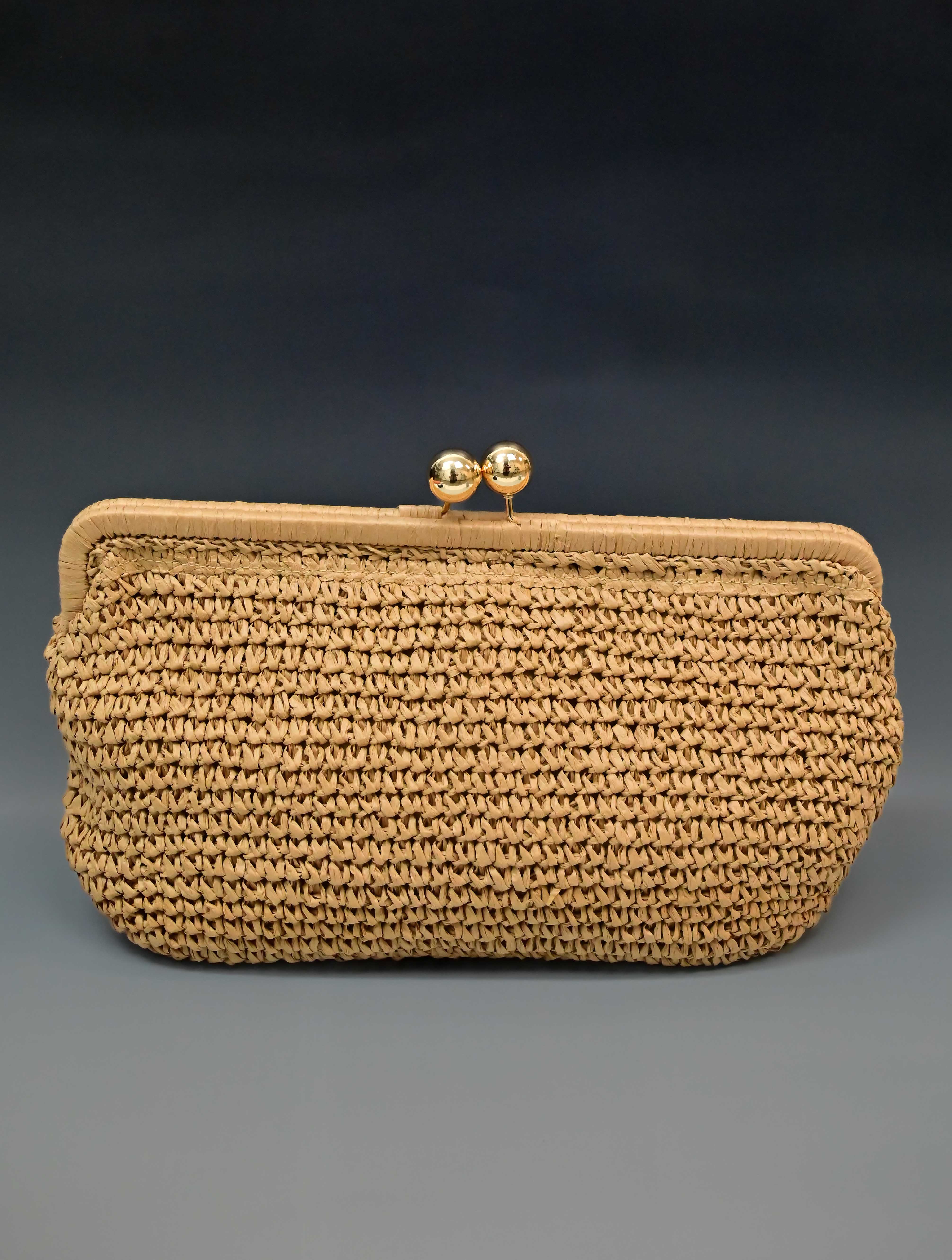 The Nonna Straw Clutch