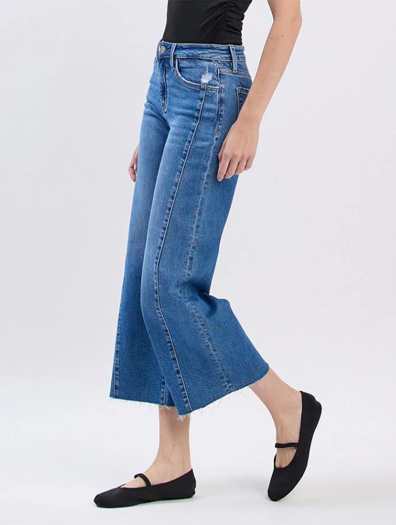 Vervet High Rise Raw Hem Twist Wide Jeans - Image 3
