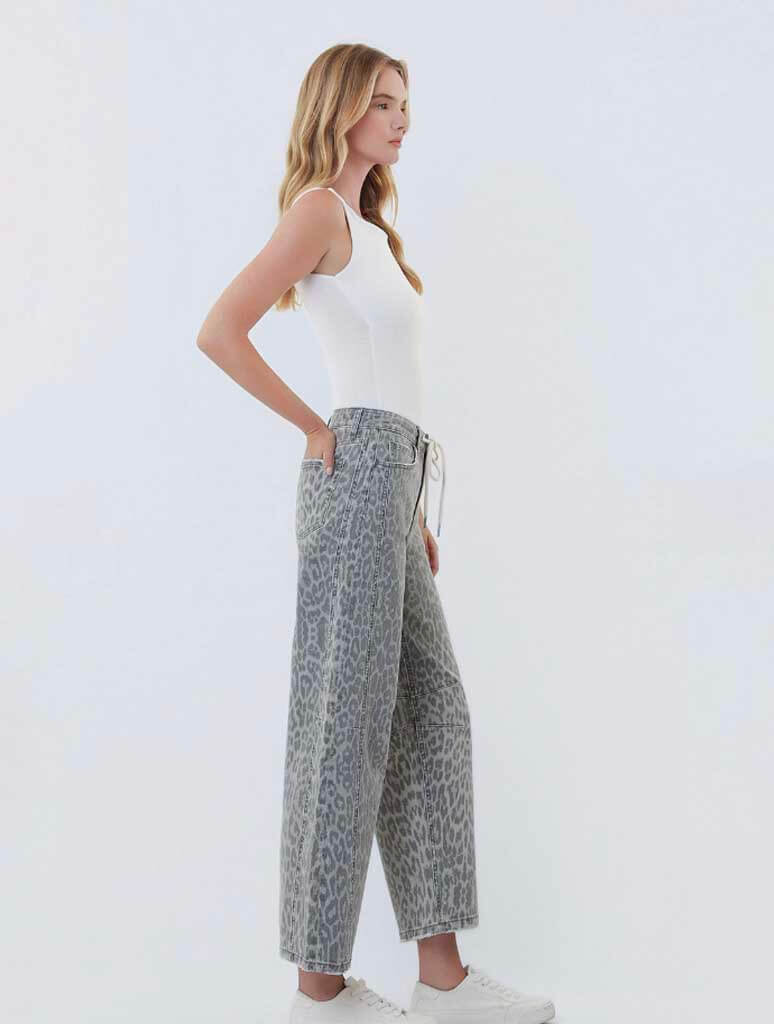 Vervet Kate High Rise Drawstring Barrel Jeans - Image 2